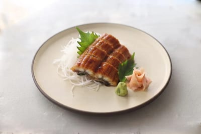 SASHIMI 4KS úhoř