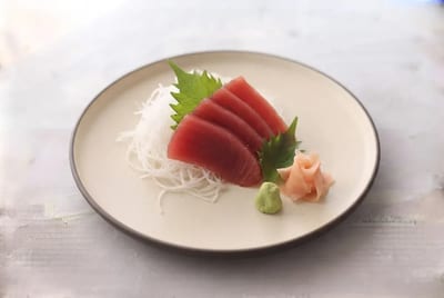 SASHIMI 4KS tuňák